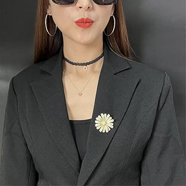 Zirkon Brosch Temperament Blomma Elegant Annan Kostym Klänning Accessoarer Daisy Flower Corsage Damer (B Som bilden visar)